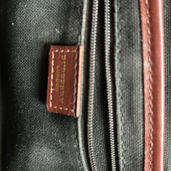 Burberry nova check shoulder bag. Great condition. - Picture 5 of 8